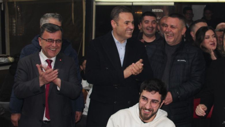 Akın ve Şehirli'ye Gençlerden Tam Destek