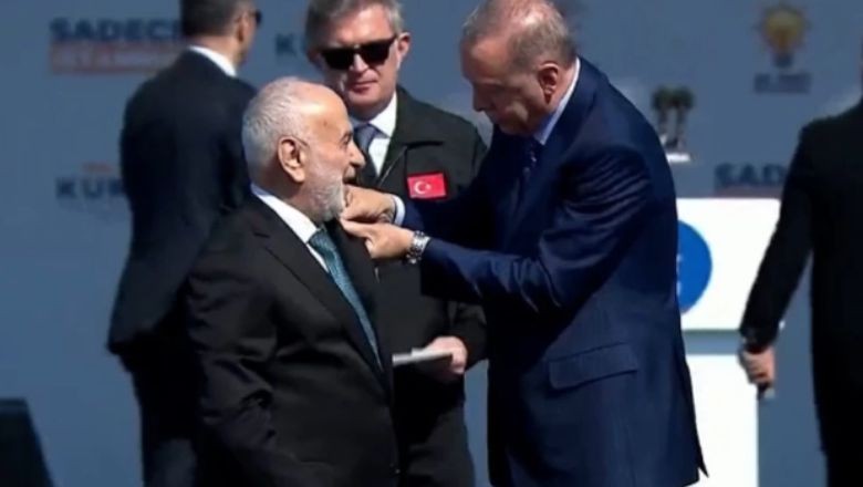 Pamukçu'nun Rozetini Cumhurbaşkanı Erdoğan Taktı!
