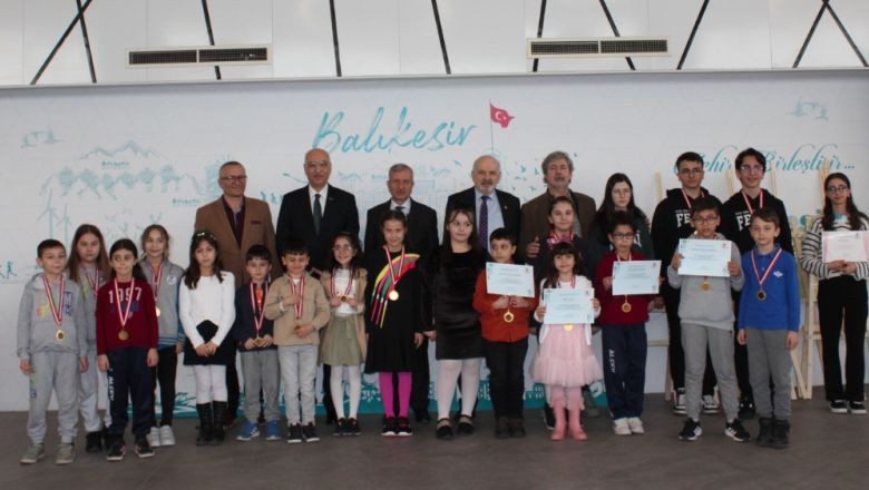 Balıkesir'de Tıp Bayramı Haftası Farkındalık Oluşturuyor