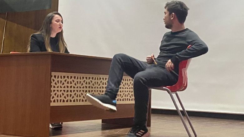 Bandırma'da Kadınların Sesi Tiyatro İle Duyuruldu