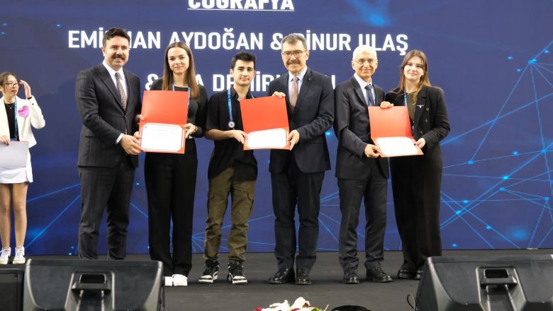 Genç Beyinler Türkiye'nin Geleceğini Şekillendiriyor