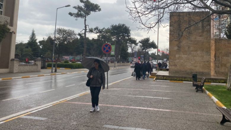 Ani Yağış Balıkesir'i Vurdu