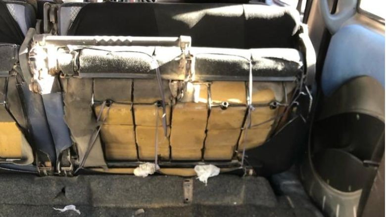 Aracında Görünce Kendini Polise İhbar Etti