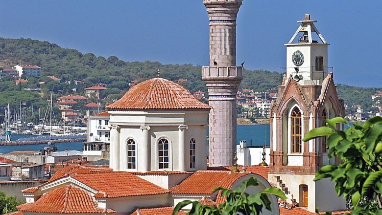 Ayvalık'ta Doğu ve Batı'nın İzleri Tek Binada