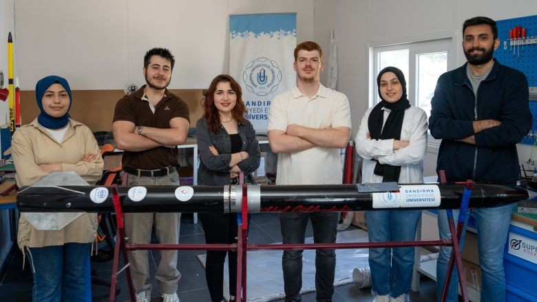 BANÜ Öğrencilerinin Tasarımı TEKNOFEST'te Parladı