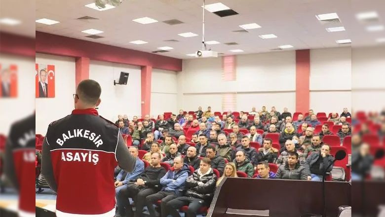 Balıkesir'deki Banka Güvenliklerine Dolandırıcılık Eğitimi