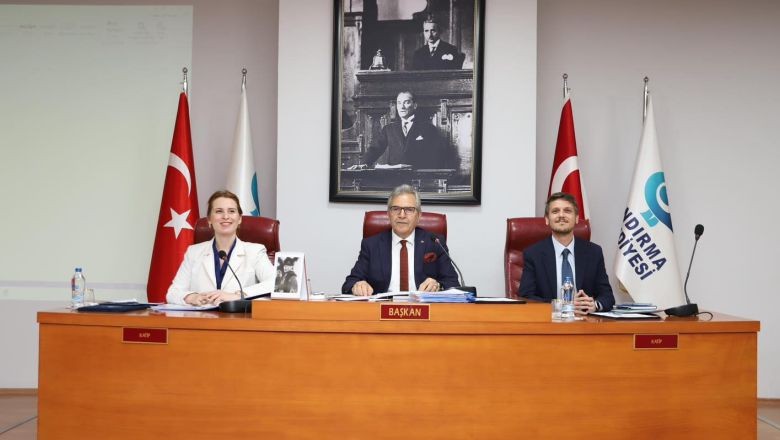 Başkan Mirza Devraldığı Belediyeyi Eleştirdi