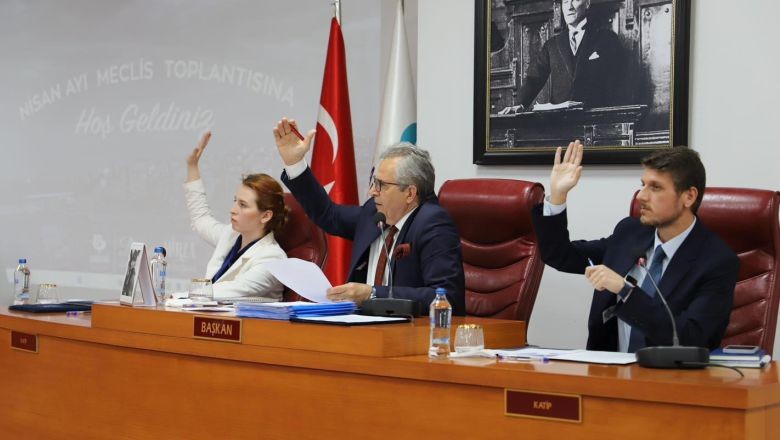 Başkan Mirza Devraldığı Belediyeyi Eleştirdi