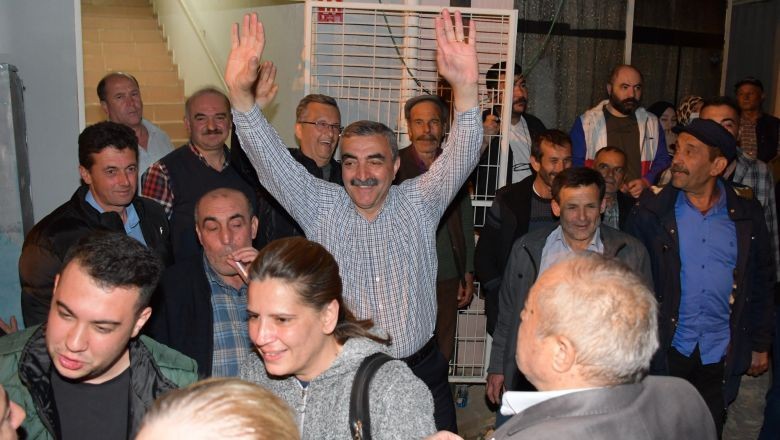 Orhan Gaga Güven Tazeledi