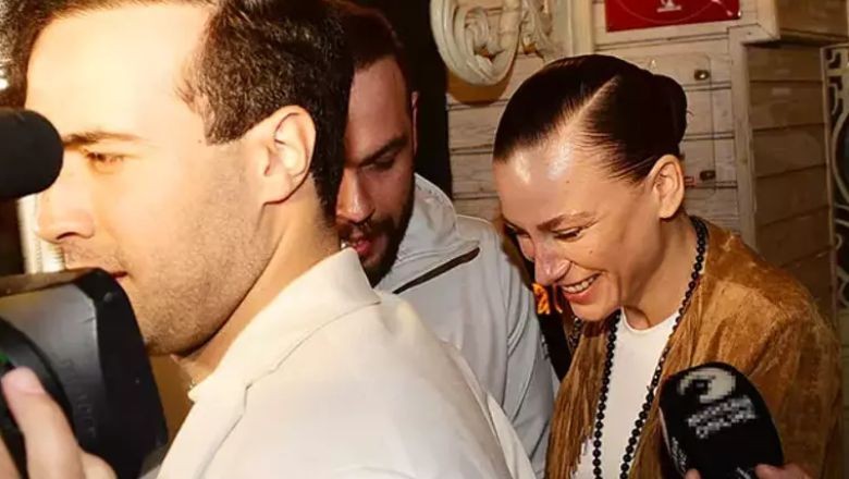 Serenay Sarıkaya ve Mert Demir El Ele Görüntülendi