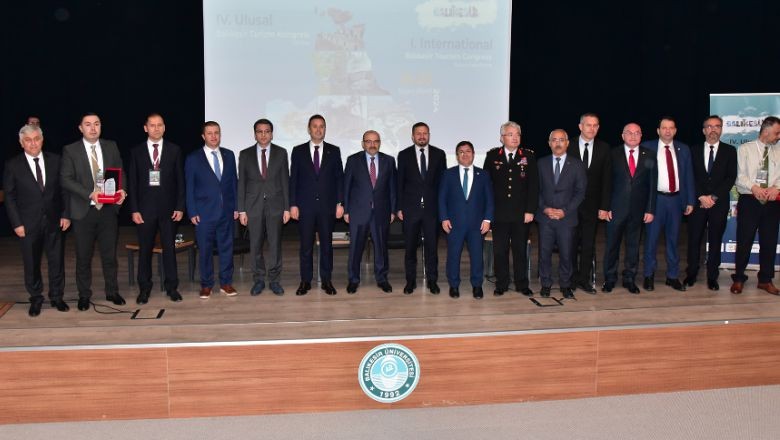 Uluslararası Turizm Kongresi BAÜN'ün Ev Sahipliğinde Gerçekleşti