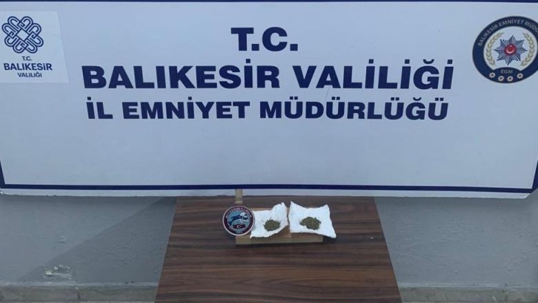 Uyuşturucuları Saklamak İçin Peçete Kullandılar!