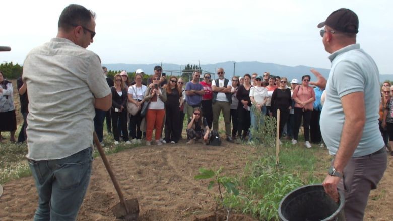 Burhaniye'deki Kurs İçin Çevre İllerden Akın Edildi