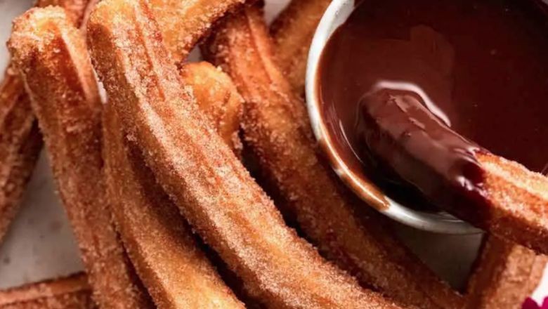 Ev Yapımı Çıtır Çıtır Lezzet! Pratik Churros Tarifi