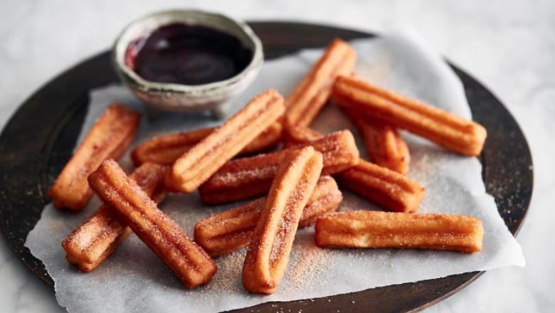 Ev Yapımı Çıtır Çıtır Lezzet! Pratik Churros Tarifi