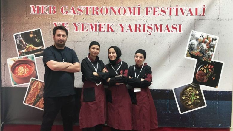 Dursunbey'den MEB Gastronomi Festivali'nde Bölge Birinciliği