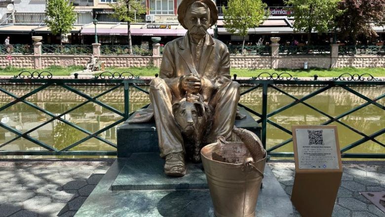 Eskişehir'in Simgesi İzmaritlerin Hedefi Oldu!