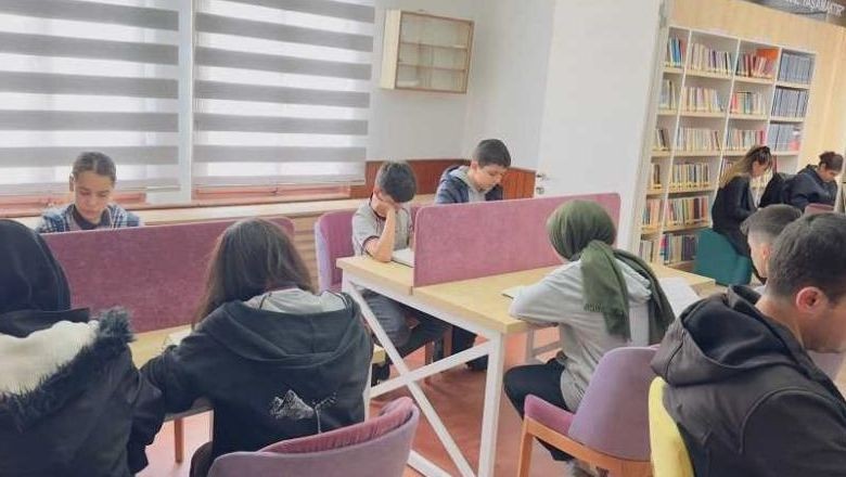 Balıkesirli Öğrenciler Kitap Dünyasında Yolculuğa Çıktı