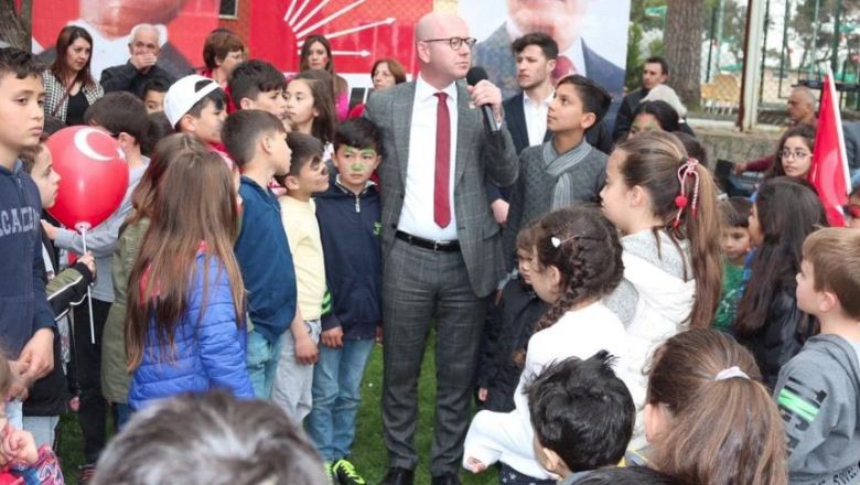 Sarı: 'Çocuklarımız Ulusumuzun Geleceğidir'