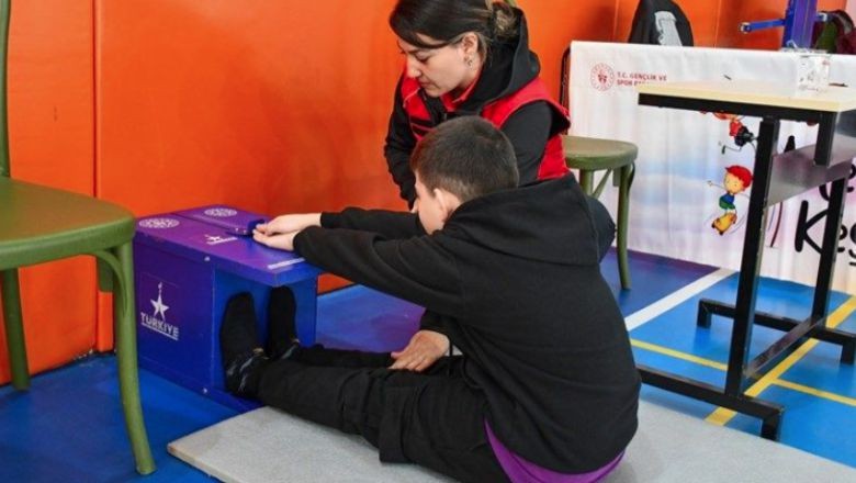 Balıkesir'de Öğrencilere Spor Taraması Yapıldı
