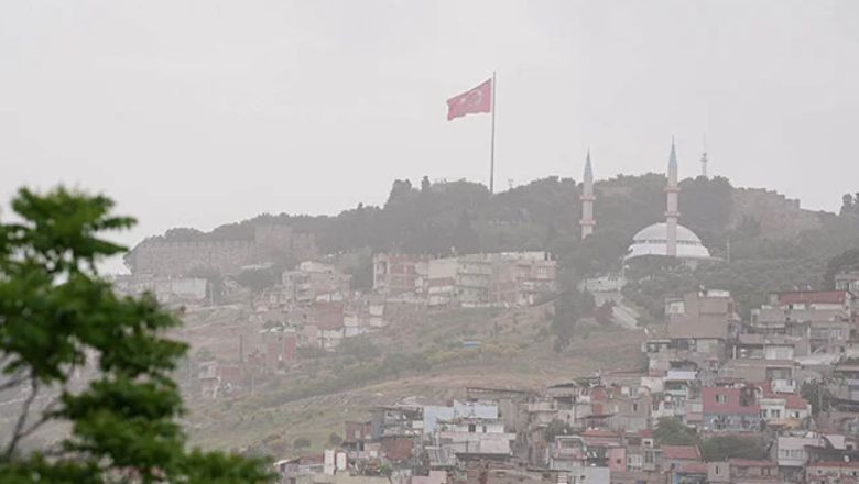 Sağlık Uzmanları Uyarıyor! Kuzey Afrika'nın Tozu Türkiye'yi Sarstı
