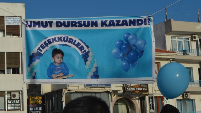 Balıkesir'de Balonlar Umut Bebek İçin Yükseldi