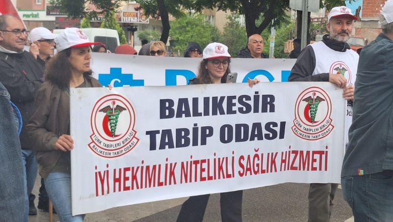 Balıkesir Belediye Başkanları 1 Mayıs Yürüyüşünde