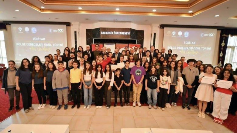 Balıkesir'de Bilim Rüzgarı! Ödüllerine Kavuştular