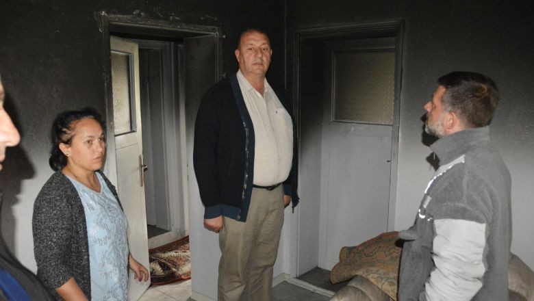 Başkan Göksel Evi Yanan Aileyi Yalnız Bırakmadı