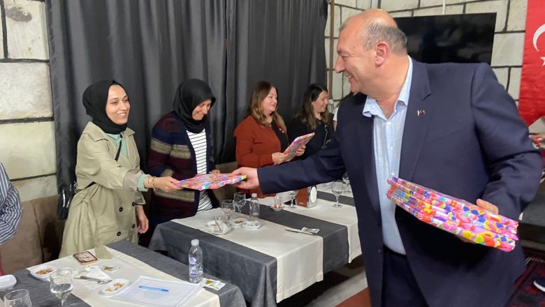 Mustafa Göksel Anneleri Unutmadı
