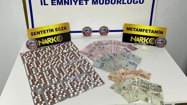 Tek Aracın İçinde 4 Uyuşturucu Taciri Yakalandı