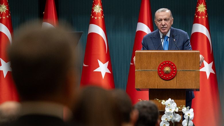 Türkiye'de Helikopter Kazası İçin Milli Yas İlan Edildi