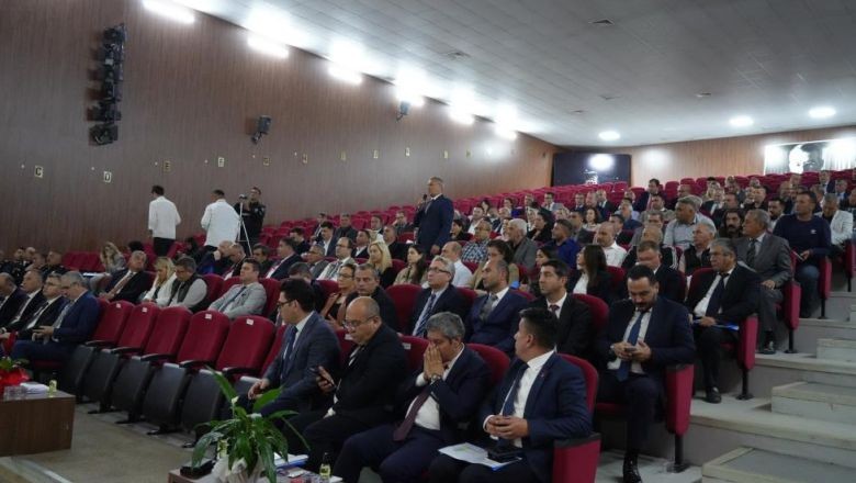 Ustaoğlu: "Bizi önümüzde önemli bir risk bekliyor"