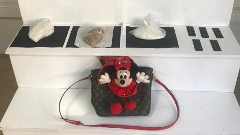 Uyuşturucu Tacirlerini Mickey Mouse Ele Verdi
