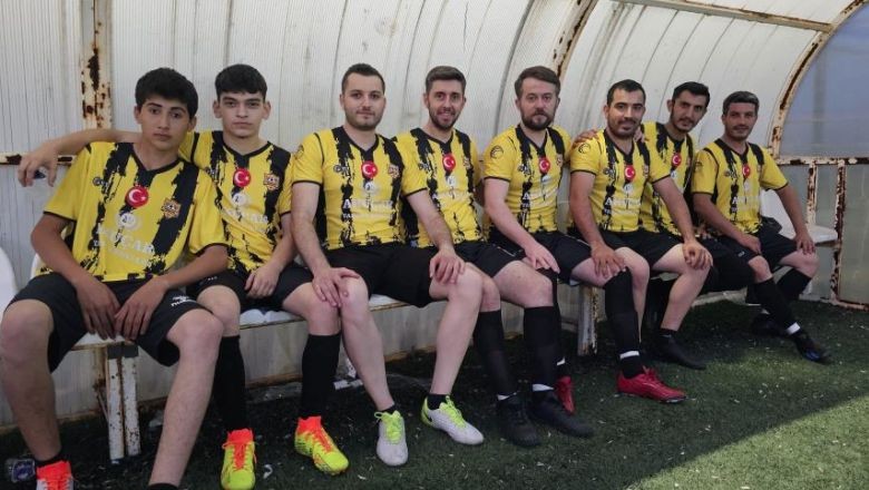 Bandırma'da Köyler Arası Futbol Turnuvası İlk Maçla Start Aldı
