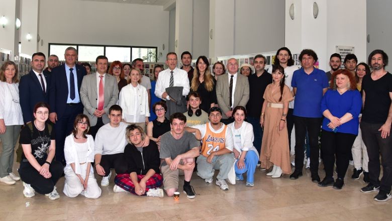 'Mini Works' Eserleriyle Balıkesir'de Sanat Dolu Anlar Yaşanıyor