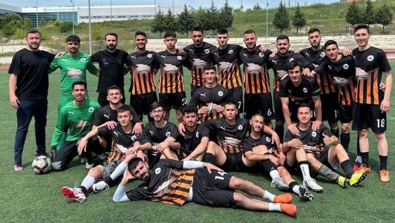 Burhaniye'den Tarihi Başarı: Üst Üste Şampiyonluk