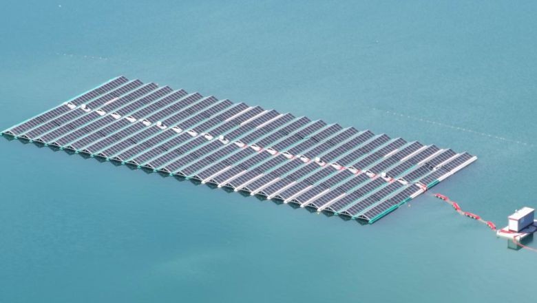 Türkiye'nin İlk Yüzer Güneş Enerjisi Santrali Faaliyete Geçiyor