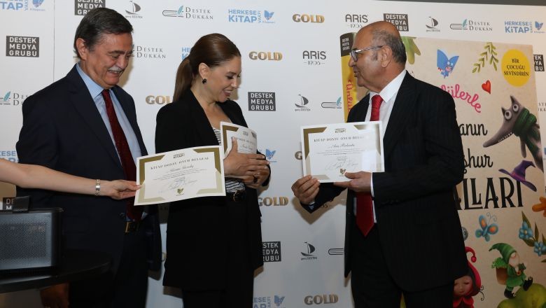 Ünlüler Köy Okullarında Toplandı