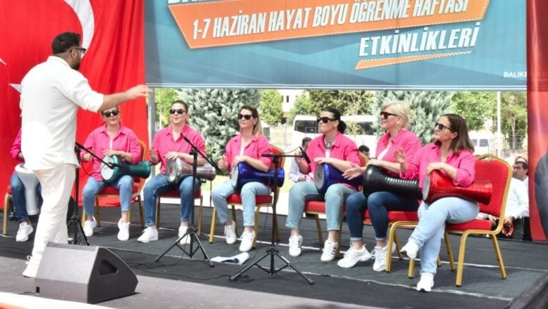 Altıeylül'de Sanat Dolu Bir Hafta