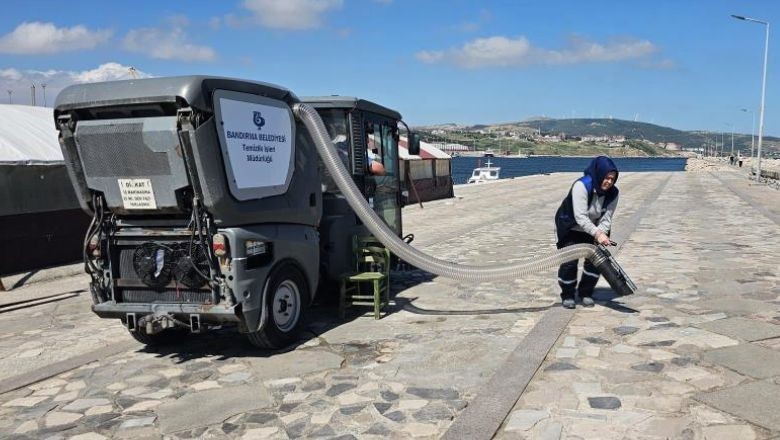 Bandırma'da 1 Saatte 980 Kilogram Atık Toplandı