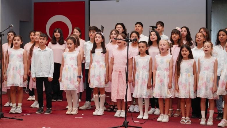 100'den Fazla Çocukla Babalar Günü Konseri Gerçekleşti
