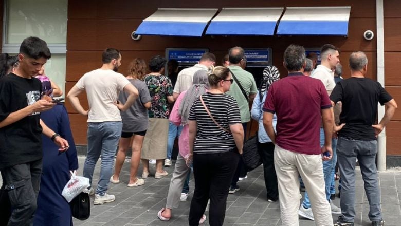 Bayram ve Babalar Günü Yoğunluğu Balıkesir'i Hareketlendirdi