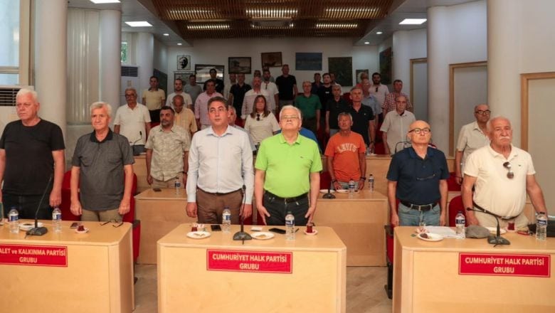 Burhaniye Belediyespor’da Yeni Kurul Üyeleri Seçildi