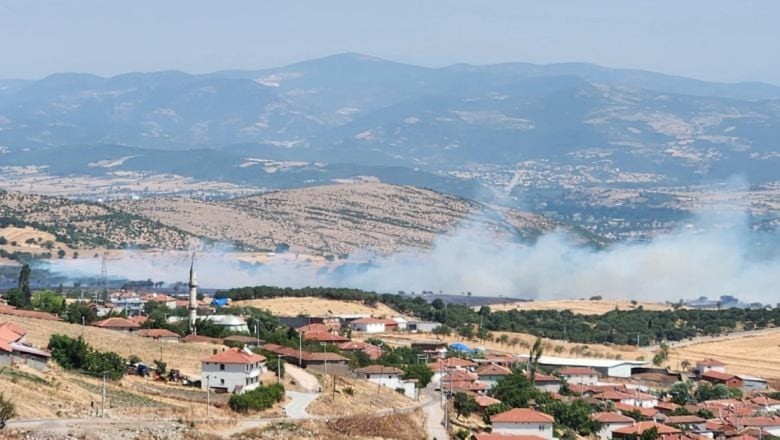 Kepsut'ta Ziraat Arazisinde Yangın Çıktı