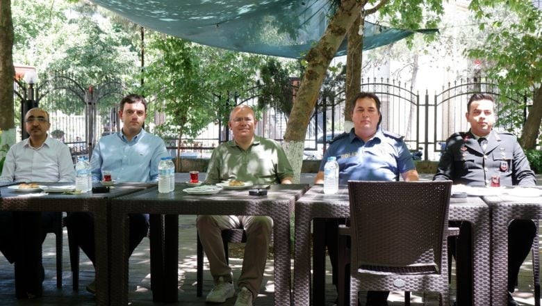 Susurluk'ta Vatandaşlar Kurban Bayramı Kutlamalarında Buluştu
