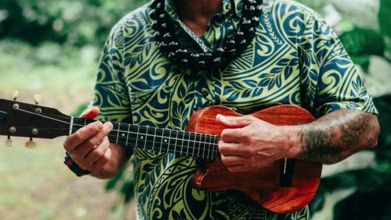 Bu Yaz Hawaii Gömleklerine Şans Verin!