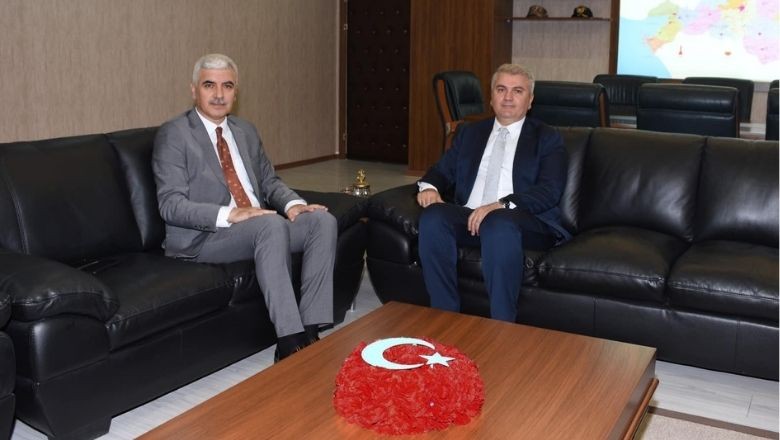 Milletvekili Canbey Hasan Yiğit'in Acısını Paylaştı Milletvekili Canbey Hasan Yiğit'in Acısını Paylaştı