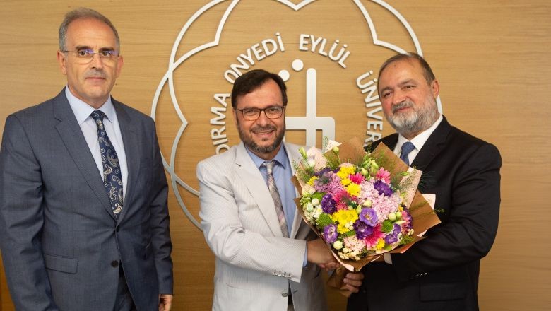BANÜ'de Devir Teslim Yapıldı