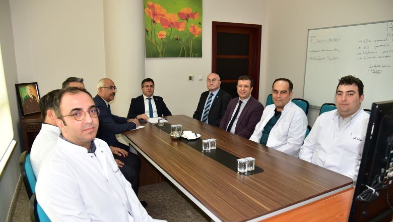 Balıkesir Üniversitesi Hastanesi'nden Hizmet Rekoru!